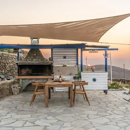 Mitato View Serifos Platis Gialos