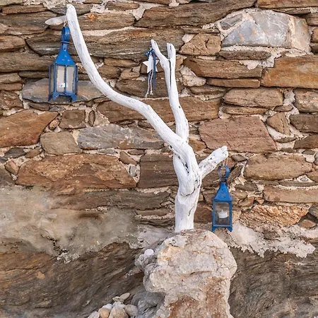 Mitato View Serifos Platis Gialos *